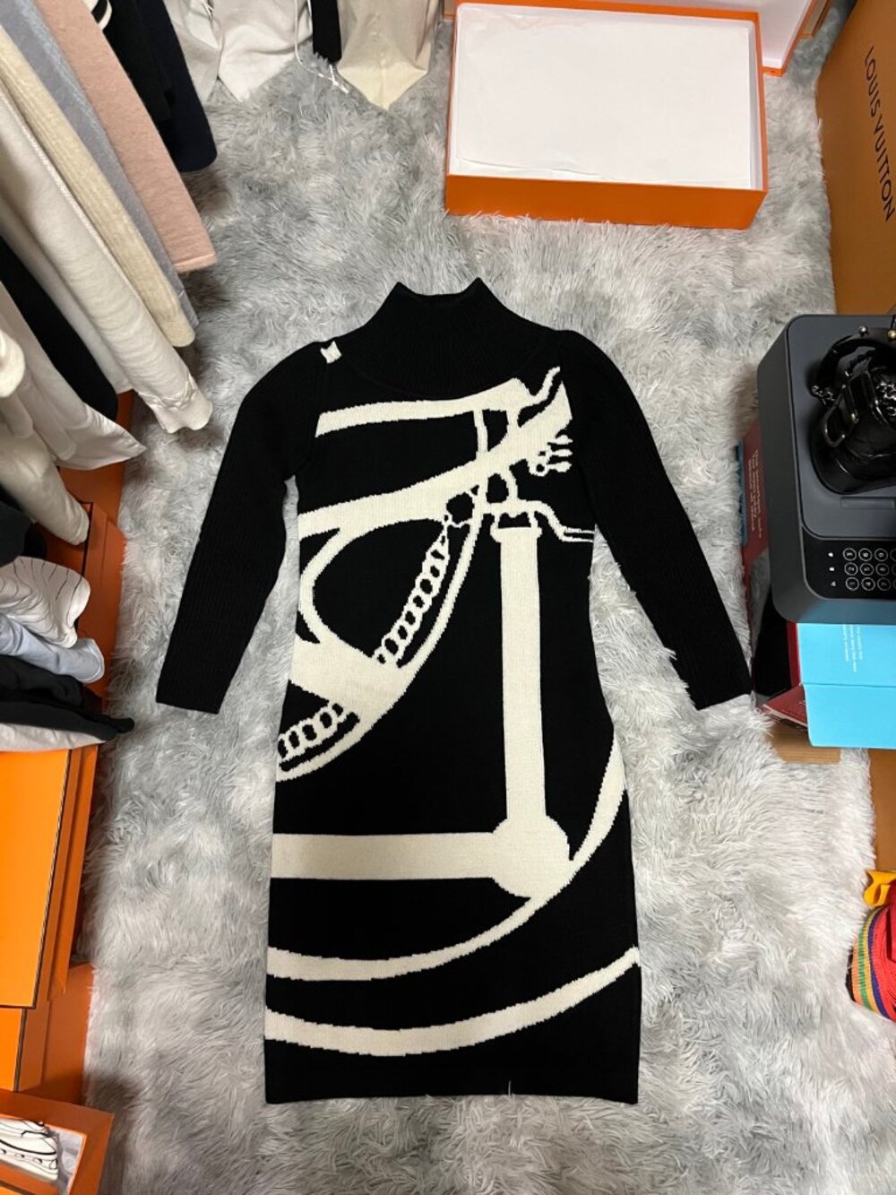 Hermès Cashmere Knit Dress 'Promenade du Matin' Black/White FR36 – New with Tags